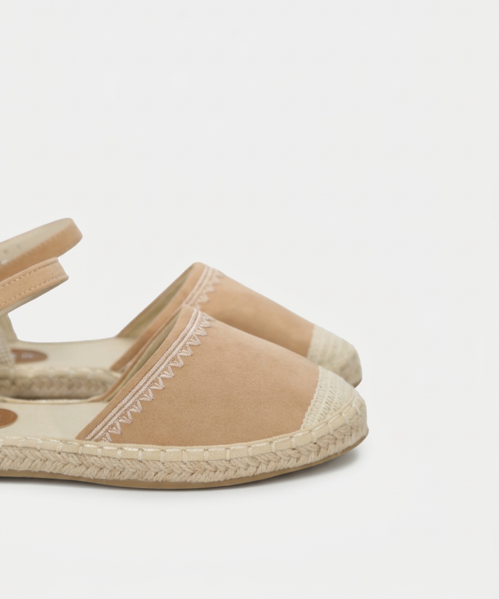 Alpercata rasa bordada image number null